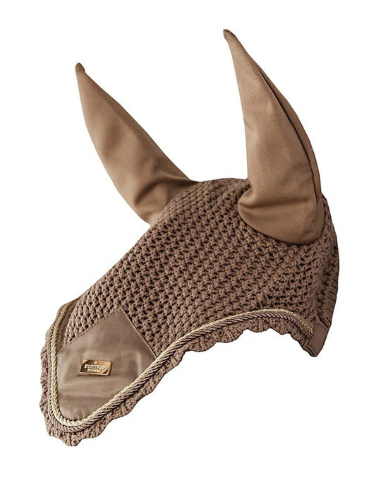Equestrian Stockholm Bonnet in Champagne