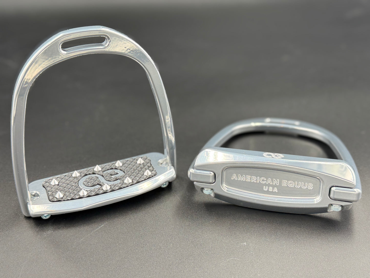 American Equus ‘Hunter EQ Slim FIllis’ chrome stirrup