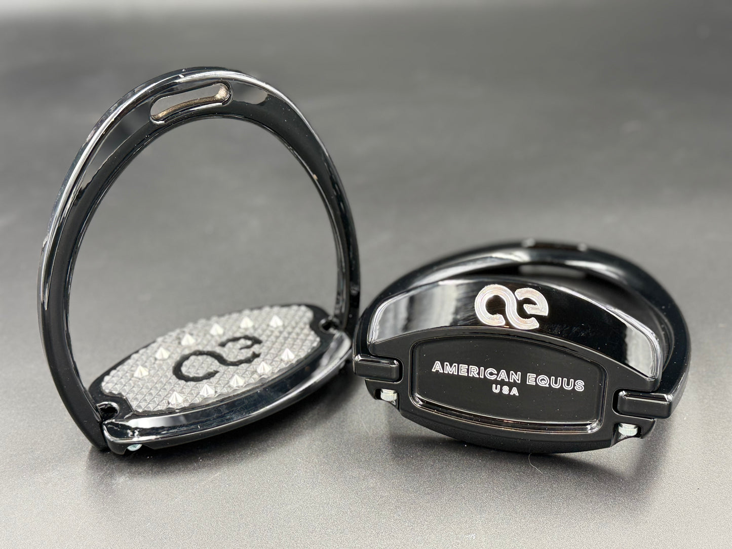 American Equus ‘Elite’ English Stirrups Black